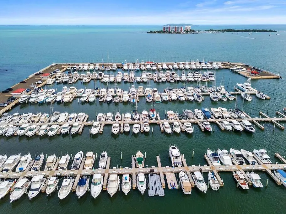 شقة Marina Luxury Rooms #1 فاجاردو